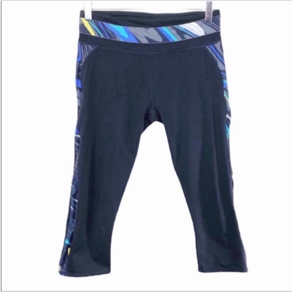 FABLETICS active wear leggings D - Picture 2 of 8